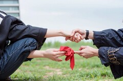  成都市铁路专业学校举行党委中心组专题学习