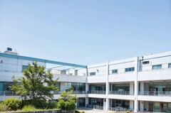  四川省冶金地质技工学校学费、助学政策怎么样？
