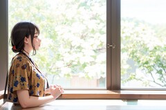 乐山市欣欣艺术职业校园是公办照样平易近办？